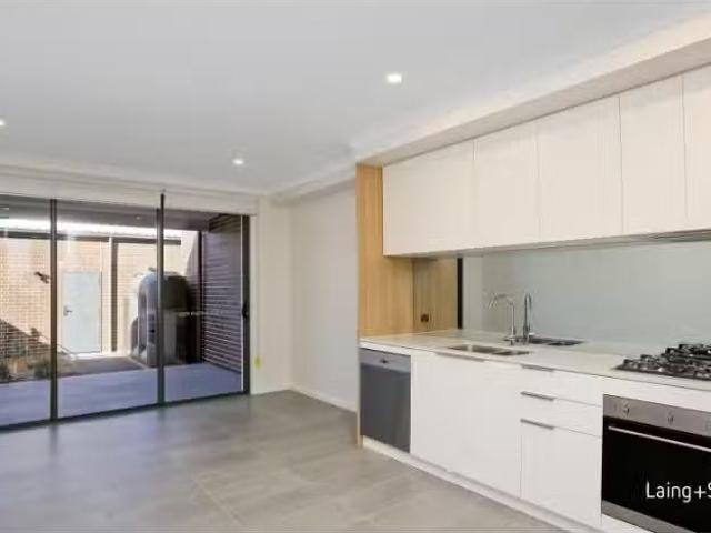 Condo for rent in Sydney, New South Wales
