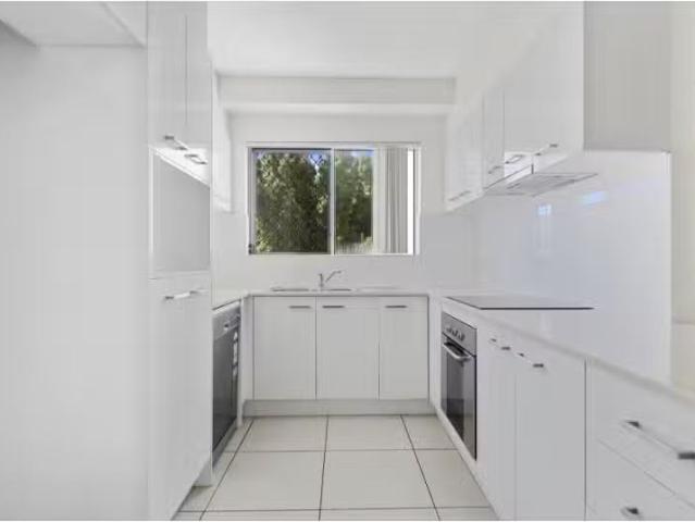 Condo for rent in Toombul, Queensland