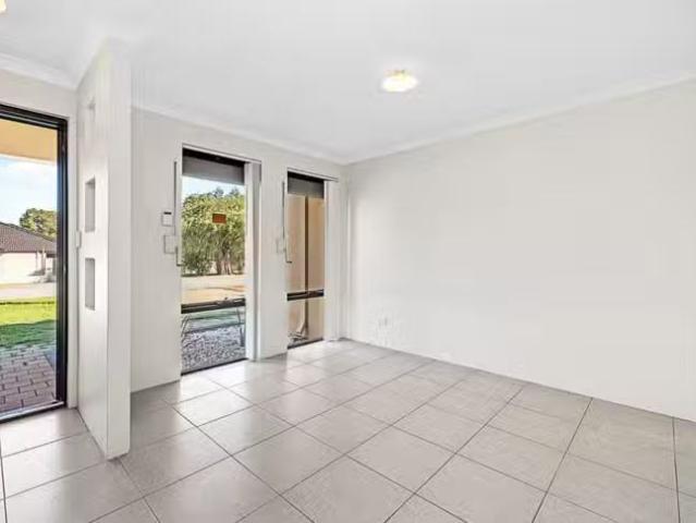 House for rent in Cloverdale, Western Australia