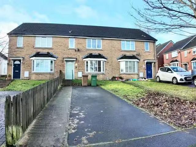 House for rent in Hendredenny