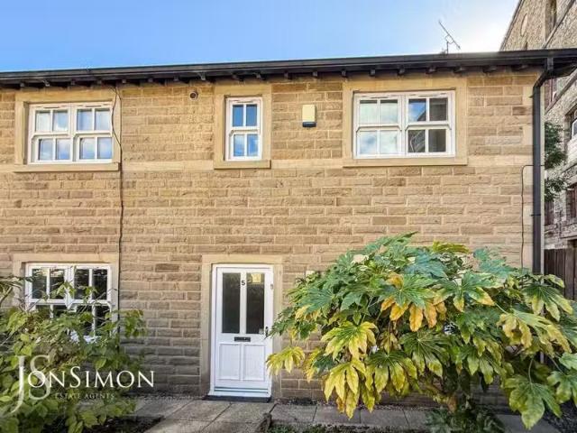 House for rent in Nuttall, Bury