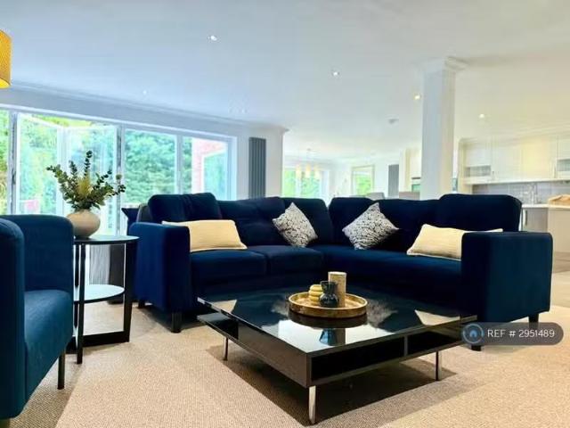 House for rent in Wood End, Five Acres