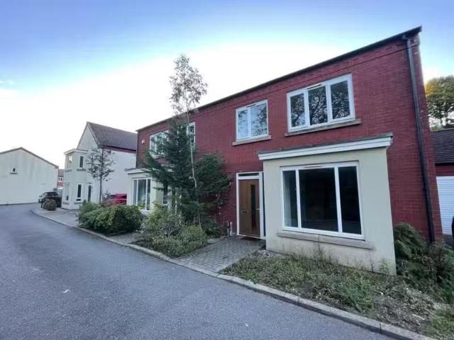 House for rent in Rednal, West Midlands