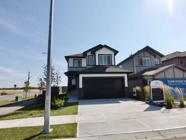 House for rent in Fort Saskatchewan, Alberta