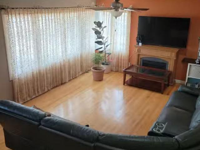 House for rent in Skokie House for rent in Skokie