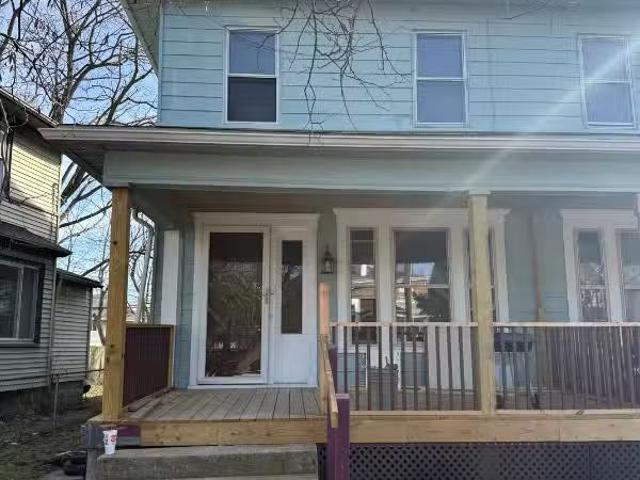 Condo for rent in Dayton