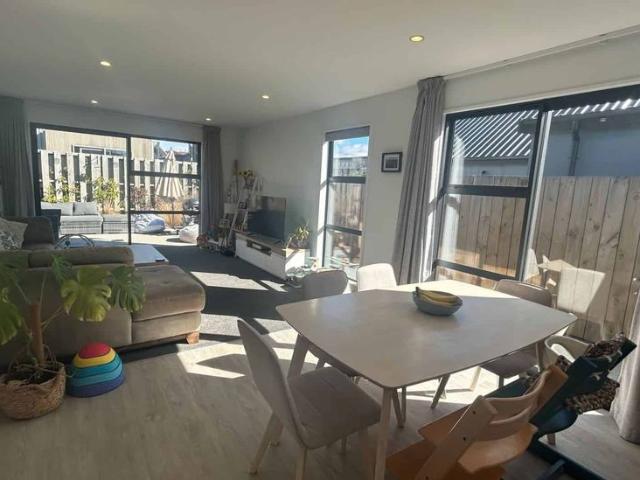 House for rent in Otakou