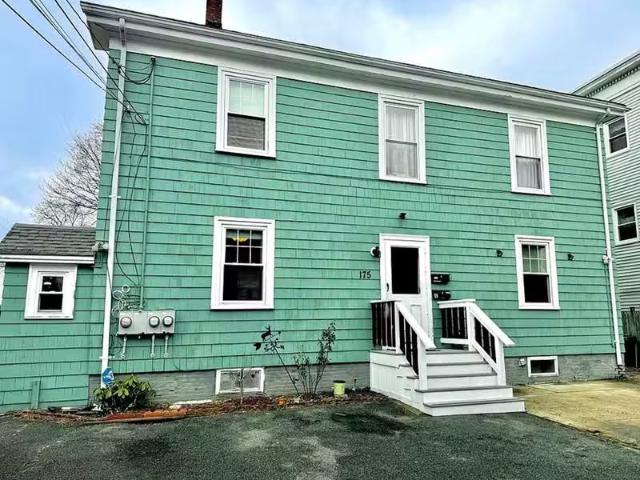 Condo for rent in Lynn
