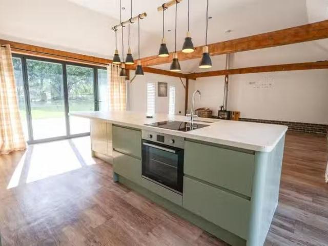 House for rent in Stoke Pound, Bromsgrove