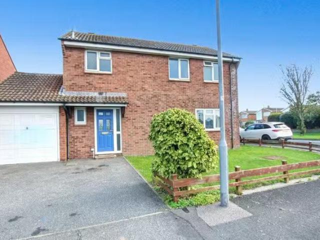 House for rent in St Anthony's Hill, Eastbourne