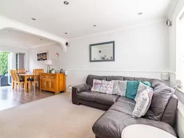 House for rent in St Albans, Five Acres