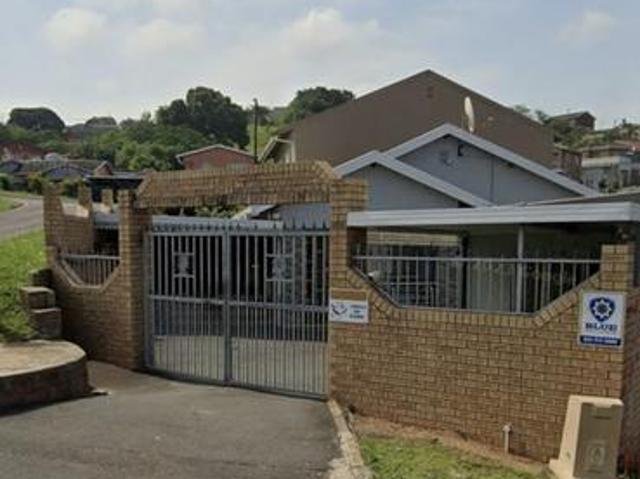 House for sale in Chatsworth, Kwazulu-natal