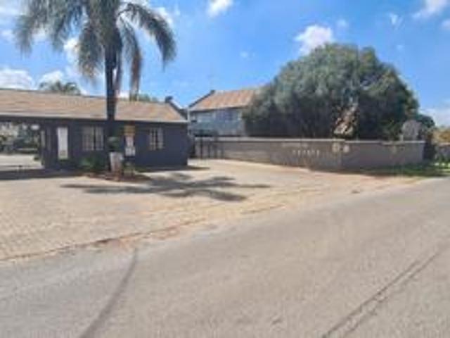 Townhouse for sale in Ekurhuleni, Gauteng