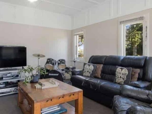 House for rent in The Avenues, Tauranga