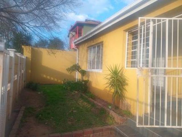 House for sale in Vosloorus, Gauteng