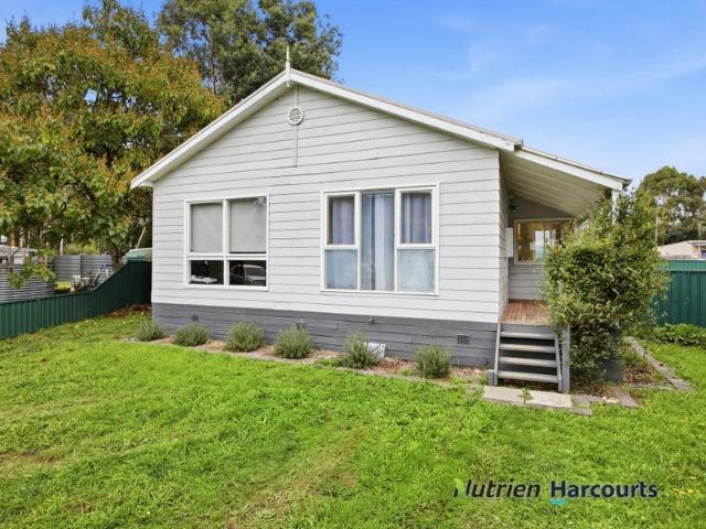 House for sale in Flowerdale, Victoria