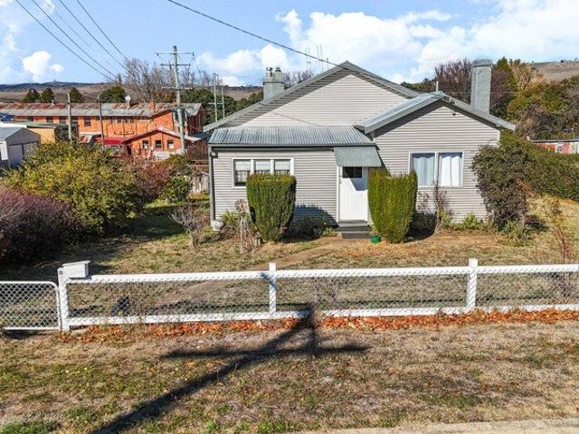 House for rent in Adaminaby, New South Wales