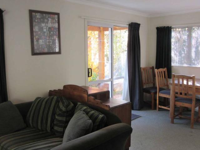 House for rent in Otakou