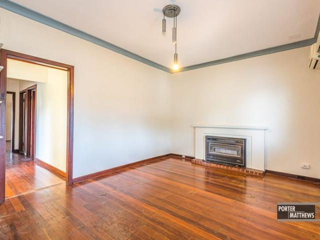 House for rent in Cloverdale, Western Australia