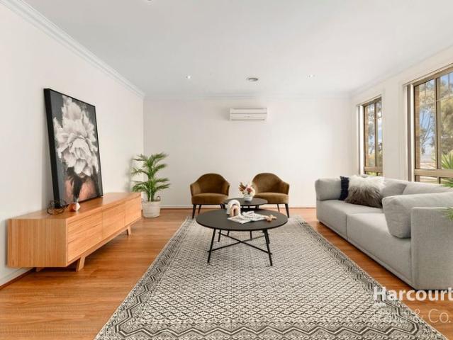 House for rent in Mill Park Lakes, Melbourne