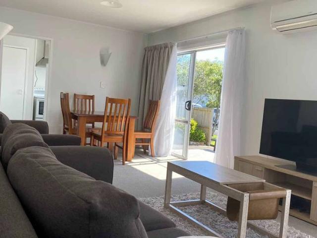 Apartment for rent in Half Moon Bay, Howick