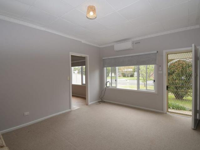 House for rent in Edenhope, Victoria