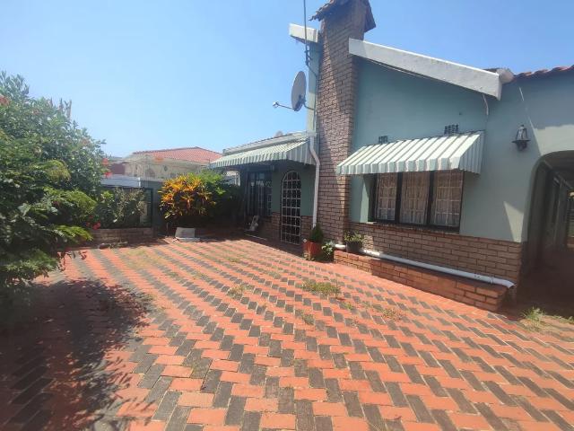 Apartment for sale in Phoenix, Kwazulu-natal