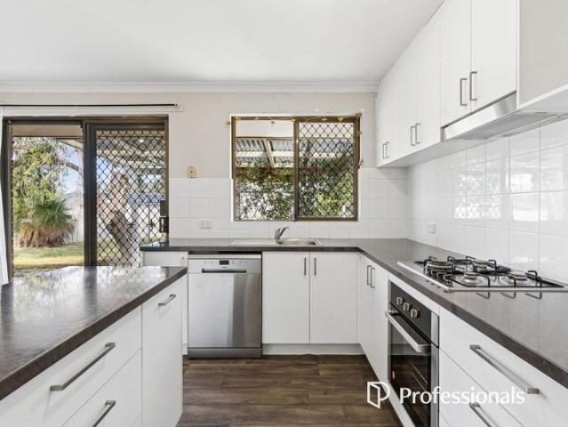 House for rent in Forrestfield, Western Australia