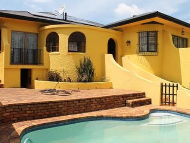 House for sale in Vosloorus, Gauteng