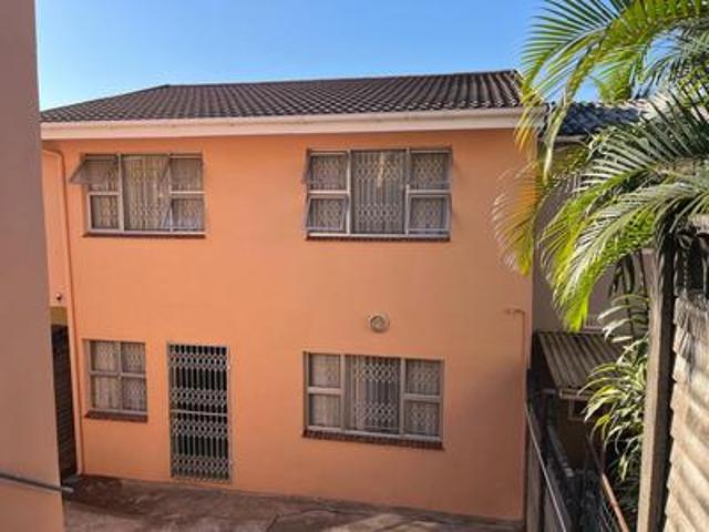 House for sale in Chatsworth, Kwazulu-natal