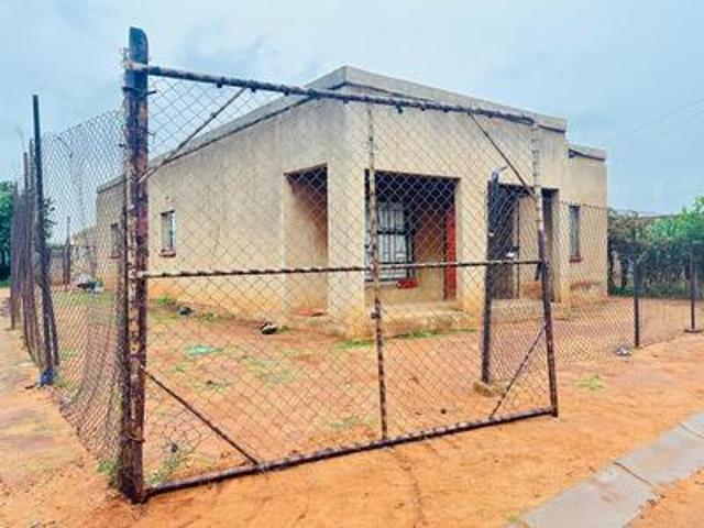 House for sale in Westonaria, Westonaria Local Municipality