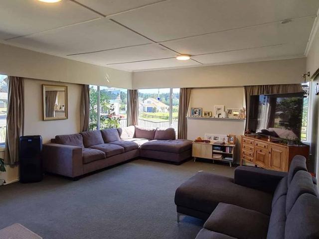 House for rent in Waitārere Beach, Horowhenua District