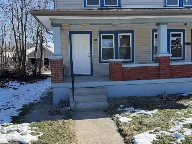 Condo for rent in Dayton