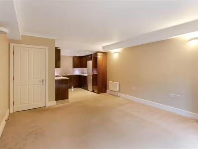 Apartment for rent in Kingston Upon Thames, Greater London