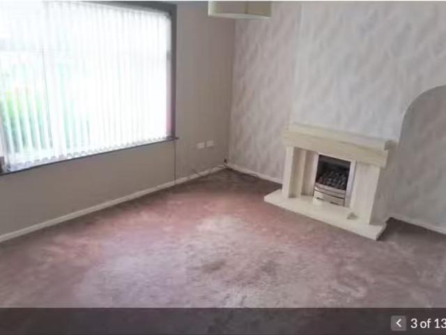 House for rent in Holmewood, West Yorkshire