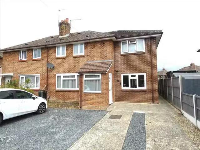 House for rent in Mount Wise