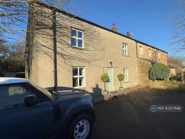 House for rent in London Borough of Merton, Cat Hill