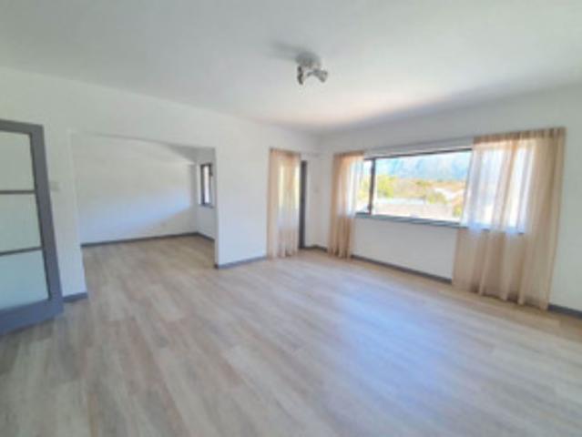 Townhouse for rent in Cape Town, Western Cape