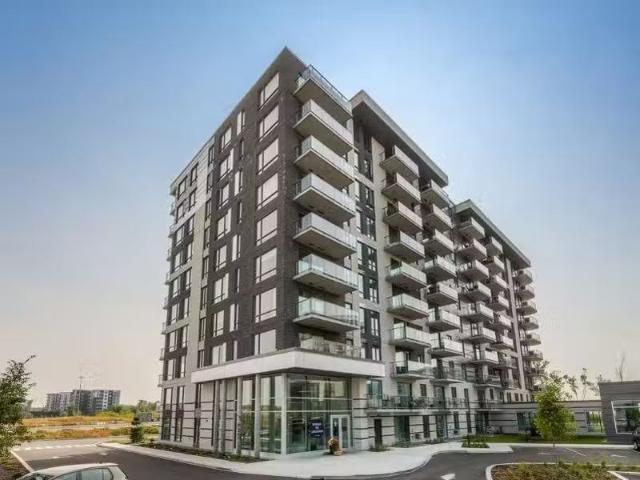 Condo for rent in Les Moulins, Quebec