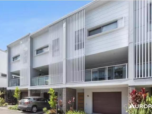 House for rent in Seven Hills, Greater Brisbane
