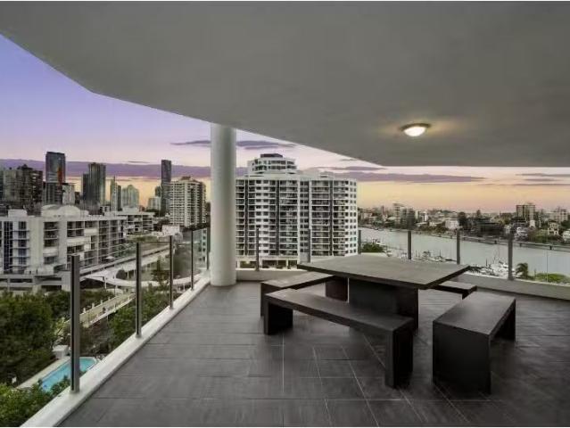 Apartment for rent in Toombul, Queensland