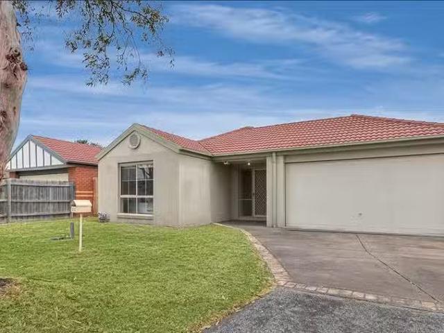 House for rent in Carrum Downs, Melbourne