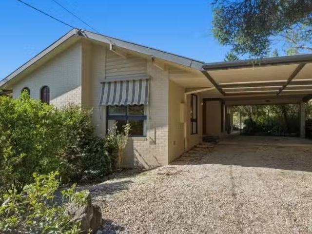 House for rent in Camerons Creek, Victoria