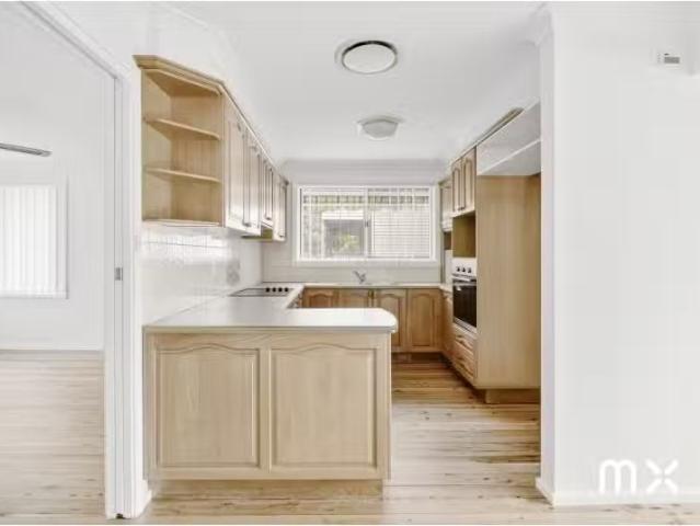 House for rent in Wollongong West, New South Wales