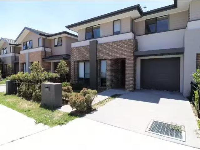 Condo for rent in Sydney, New South Wales