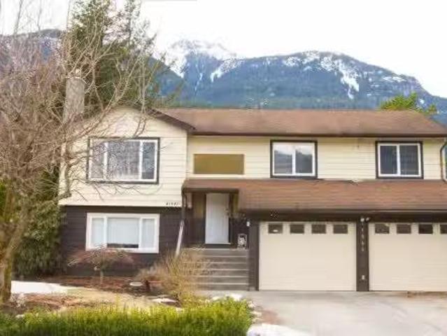 House for rent in Brackendale, British Columbia
