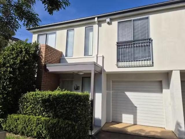 Condo for rent in Sydney, New South Wales