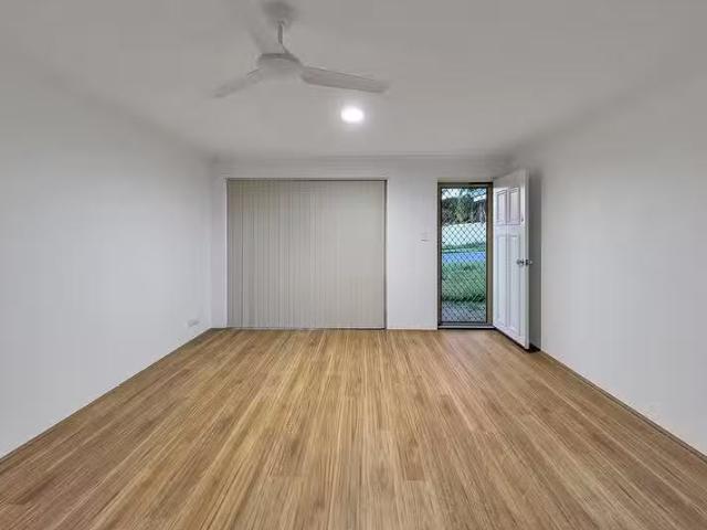 House for rent in Marangaroo, Western Australia