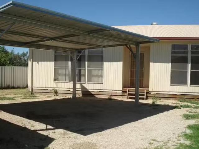 House for rent in Dareton, New South Wales