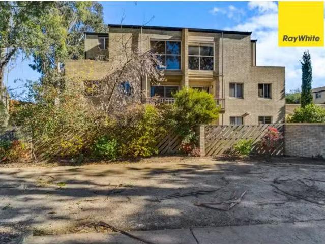 Apartment for rent in Turner, North Canberra